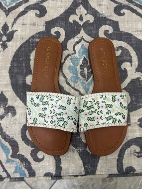 Jack Rogers White Floral Leather Slide Sandals with Brown Footbed